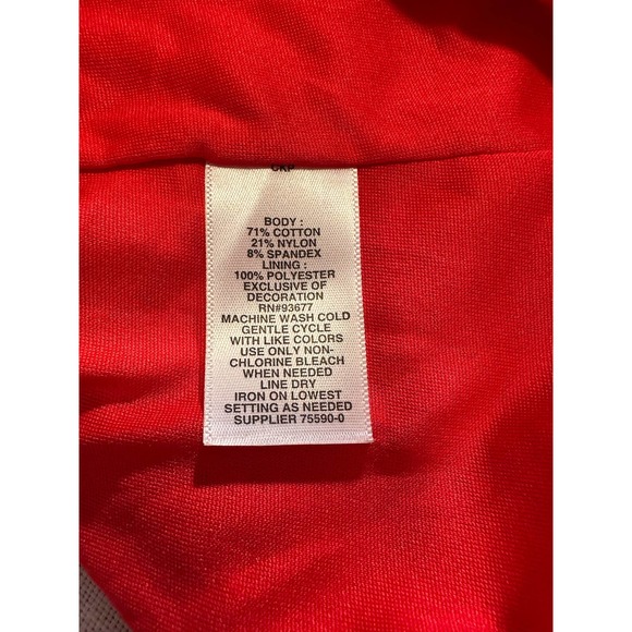 Project Runway Red Crochet top cold shoulder-XL - Picture 12 of 12